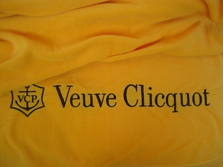 Плед флисовый Veuve Clicqout